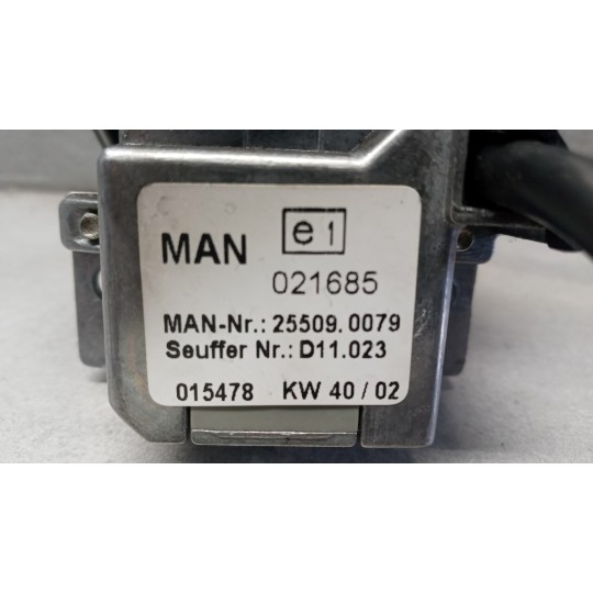 VARIOUS SWITCHES AND BUTTONS C  MAN TG-A 2000>2007 used