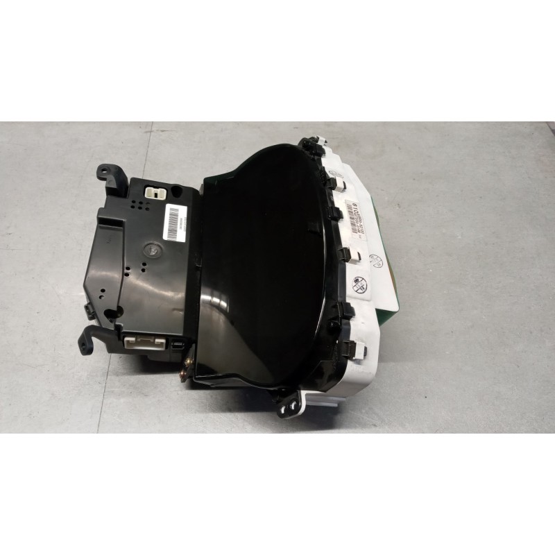 TOYOTA QUADRO STRUMENTI TOYOTA Yaris 1999>2003 usato