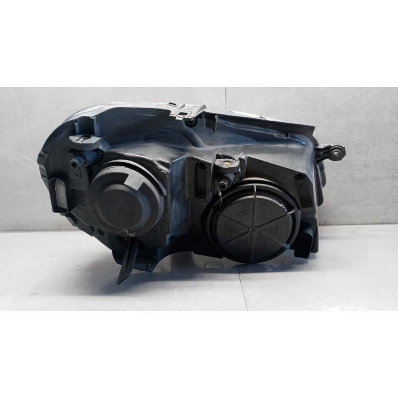 VOLKSWAGEN FARO ANTERIORE SINISTRO VOLKSWAGEN Polo 2005>2009 usato