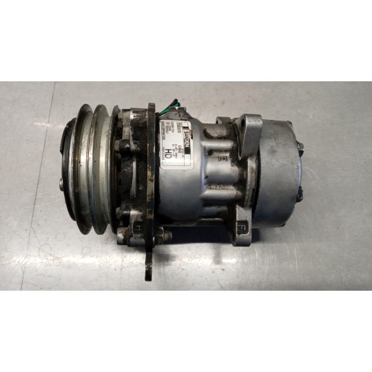 COMPRESSORE ARIA CONDIZIONATA RENAULT truck Premium 1996>2005 usato