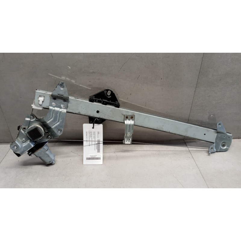 SUBARU ALZA VETRI ANTERIORI SINISTRO SUBARU Forester 2012>2019 usato