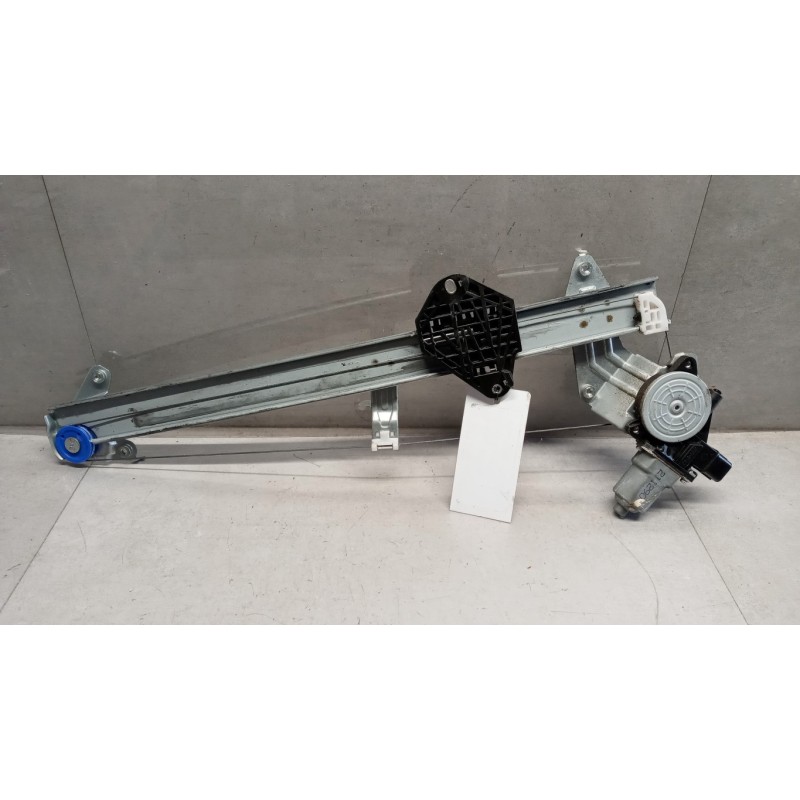 SUBARU FRONT LEFT POWERED WINDOWS  SUBARU Forester 2012>2019 used