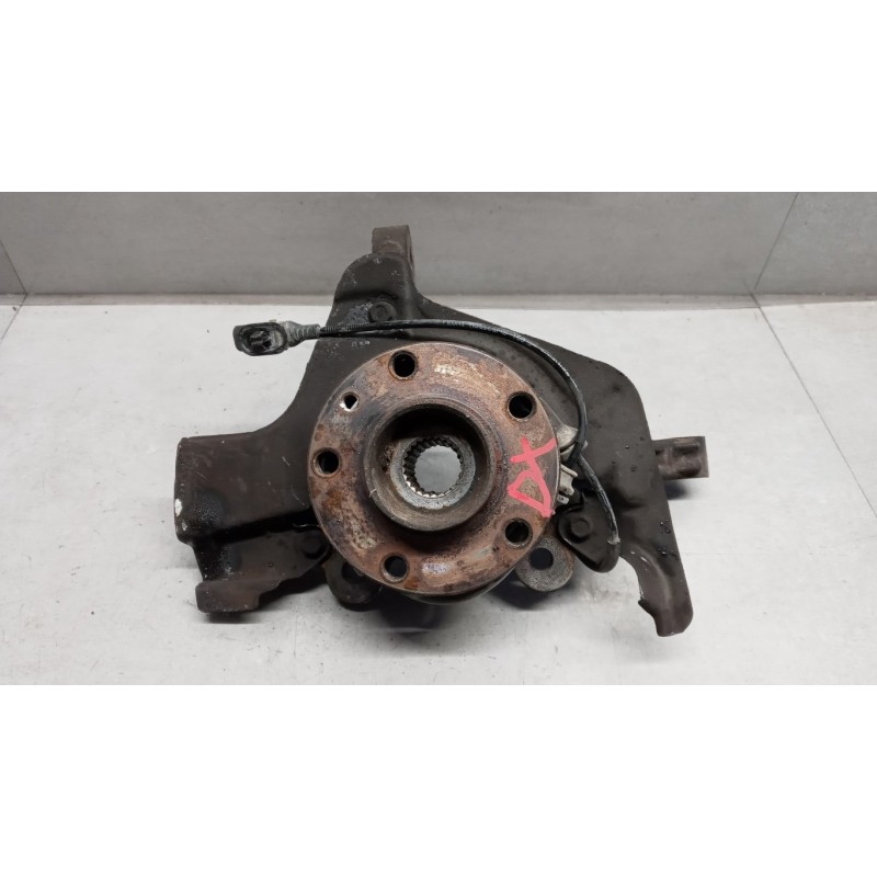 FIAT MONTANTE COMPLETO DESTRO FIAT Doblo' 2009>2014 usato