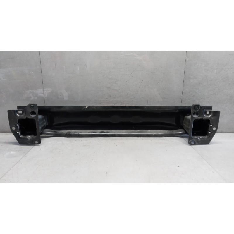 SMART TRAVERSA ANTERIORE PARAURTO SMART Fortwo 2007>2015 usato