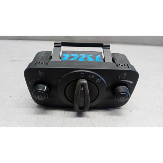 BLOCK LOGHTS  FORD C-Max 2015> used