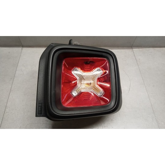 FARO POSTERIORE ESTERNO DESTRO JEEP Renegade 2014>2018 usato