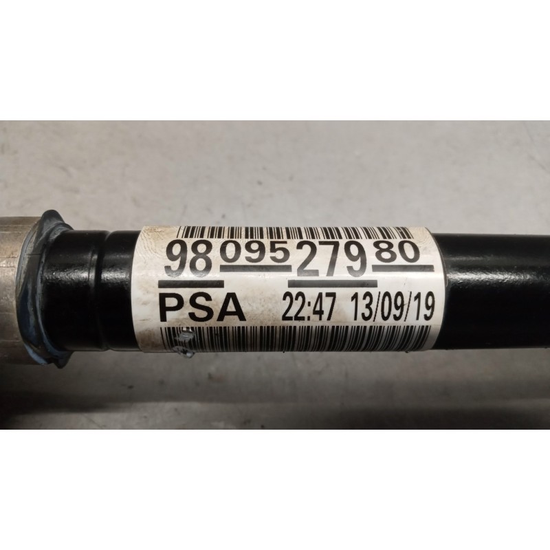 PEUGEOT FRONT HALF-AXLES RIGHT  PEUGEOT 308 2017> used