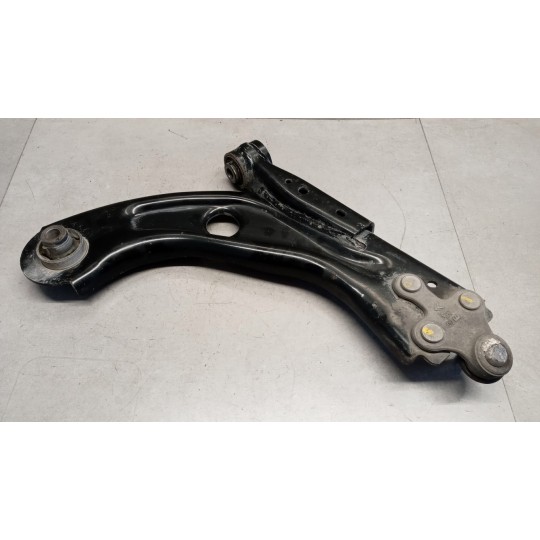 CONTROL ARM FRONT LOWER LEFT  PEUGEOT 308 2017> used