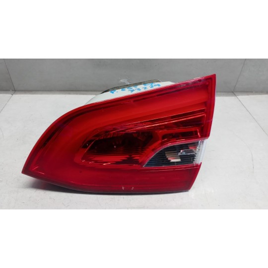 RIGHT REAR LIGHT ON BACK  PEUGEOT 308 2017> used