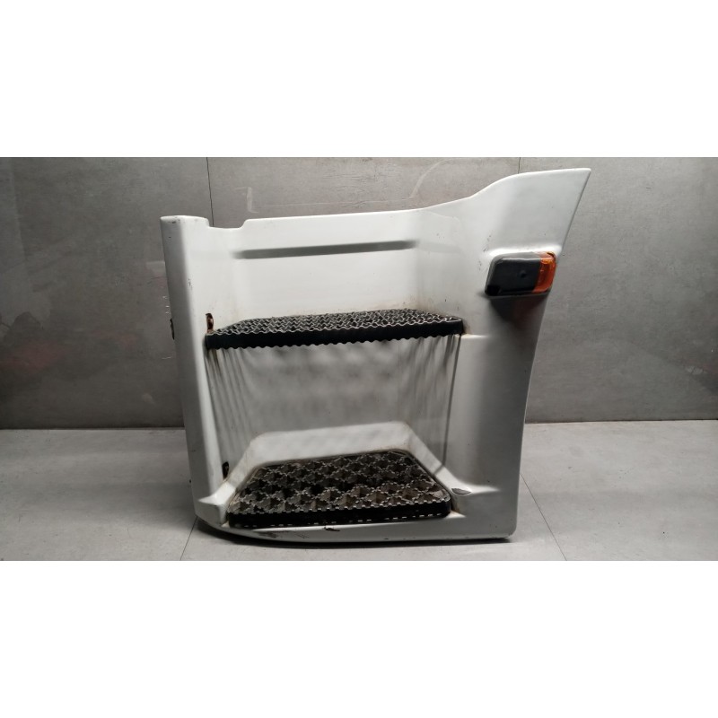 IVECO PEDANA SALITA A/SX IVECO EUROTECH usato