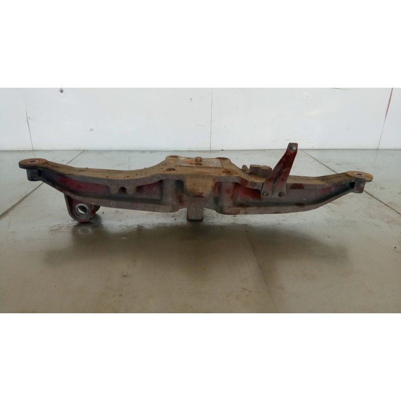 IVECO SUPPORTO SOSPENSIONI IVECO EUROTECH usato