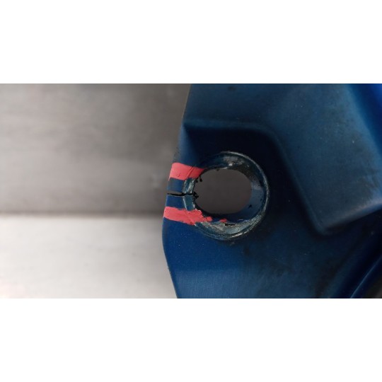 PARAURTI CENTRALE ANTERIORE SCANIA Serie R 2014> usato