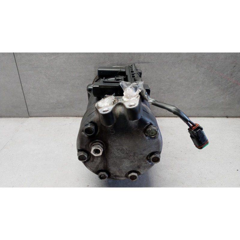 SCANIA AIR CONDITIONER COMPRESSOR SCANIA Serie R 2014> used