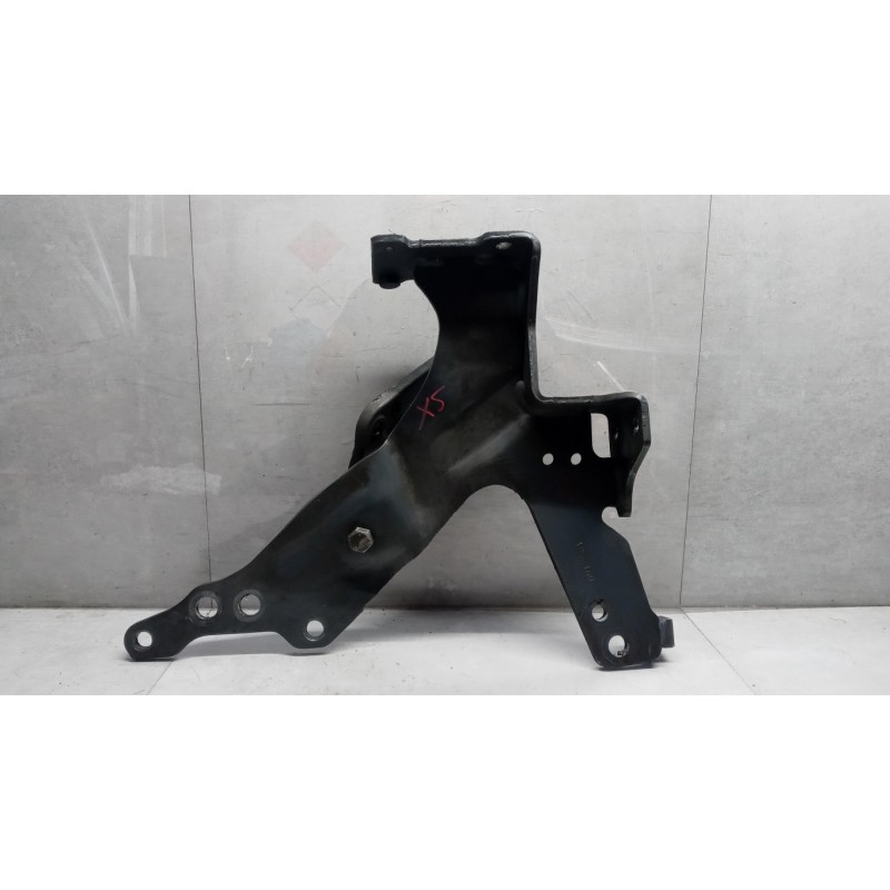 SCANIA SUPPORTO PARAURTO SCANIA Serie R 2014> usato