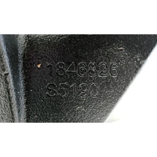 SUPPORTO PARAURTO SCANIA Serie R 2014> usato