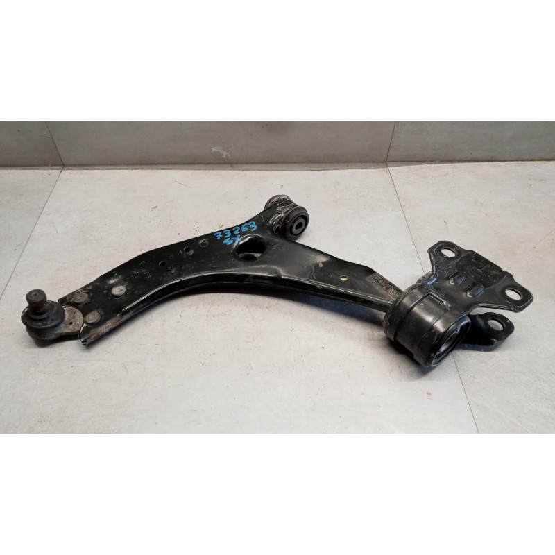 FORD CONTROL ARM FRONT LOWER LEFT  FORD C-Max 2015> used