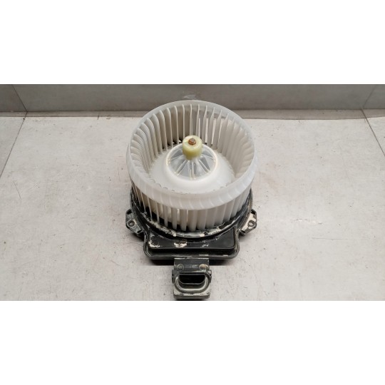 MOTORINO VENTILAZIONE INTERNA HONDA HR-V 2015>2018 usato