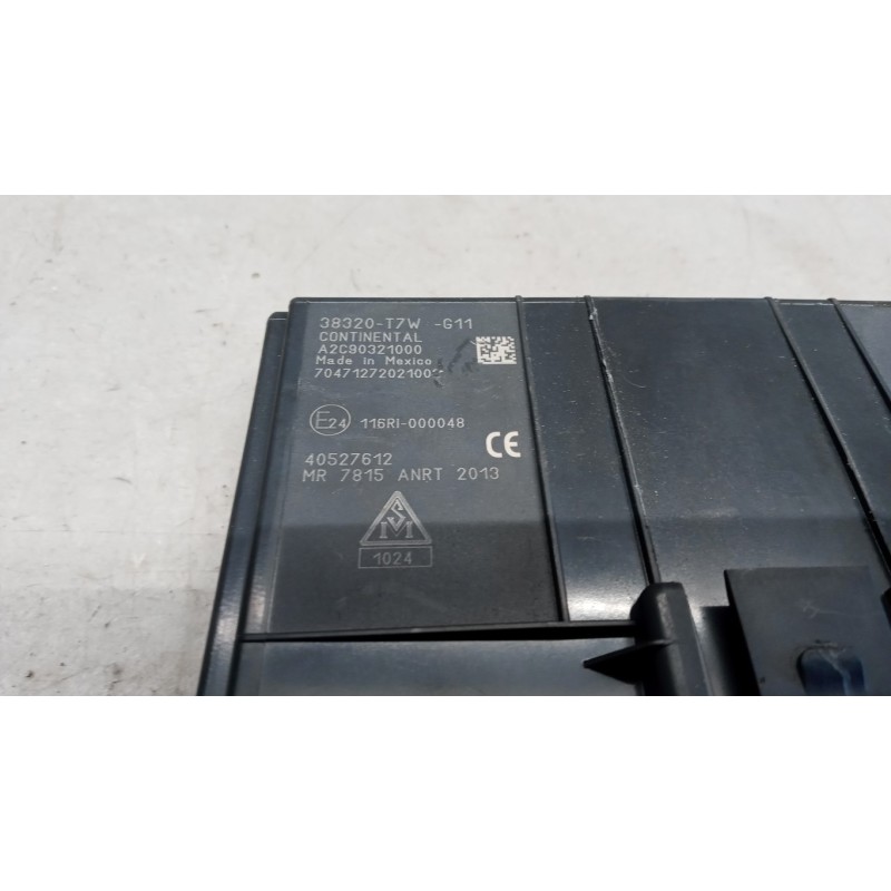 HONDA CENTRALINE VARIE A HONDA HR-V 2015>2018 usato