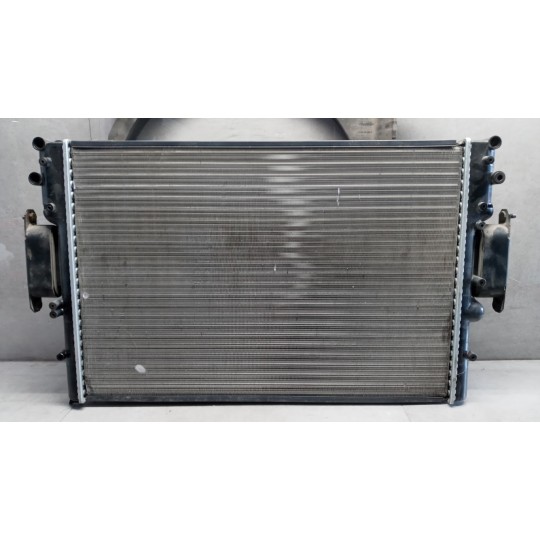 RADIATORE ACQUA IVECO Daily 2006>2009 usato
