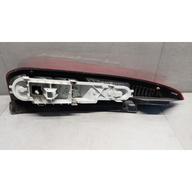 FORD FARO POSTERIORE ESTERNO DESTRO FORD Fusion 2006>2012 usato