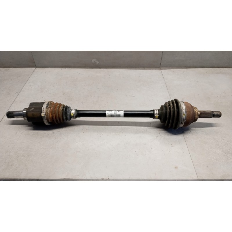 VOLKSWAGEN FRONT HALF-AXLES LEFT  VOLKSWAGEN Up 2016> used