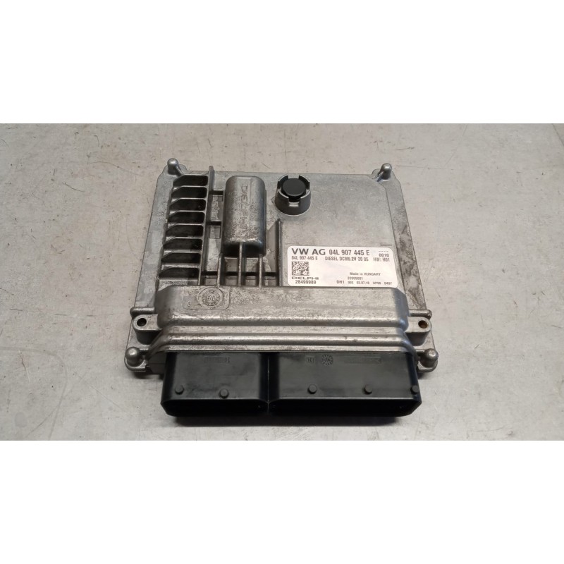 VOLKSWAGEN ENGINE UNIT VOLKSWAGEN Golf 7.2 2017>2019 used