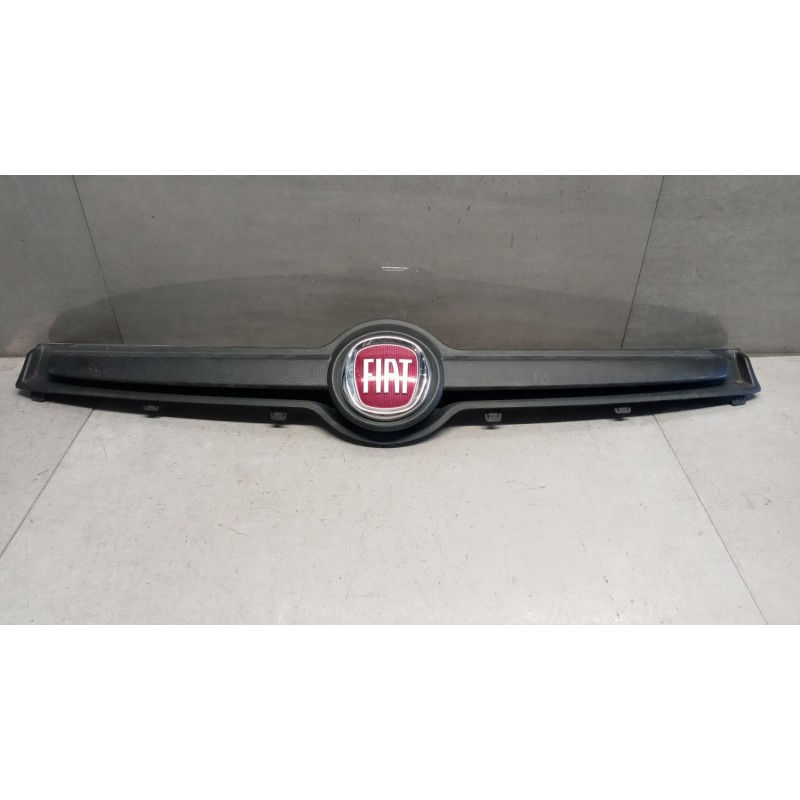 FIAT MASKS FIAT Panda 4x4 e Panda Natural Power 2012> used