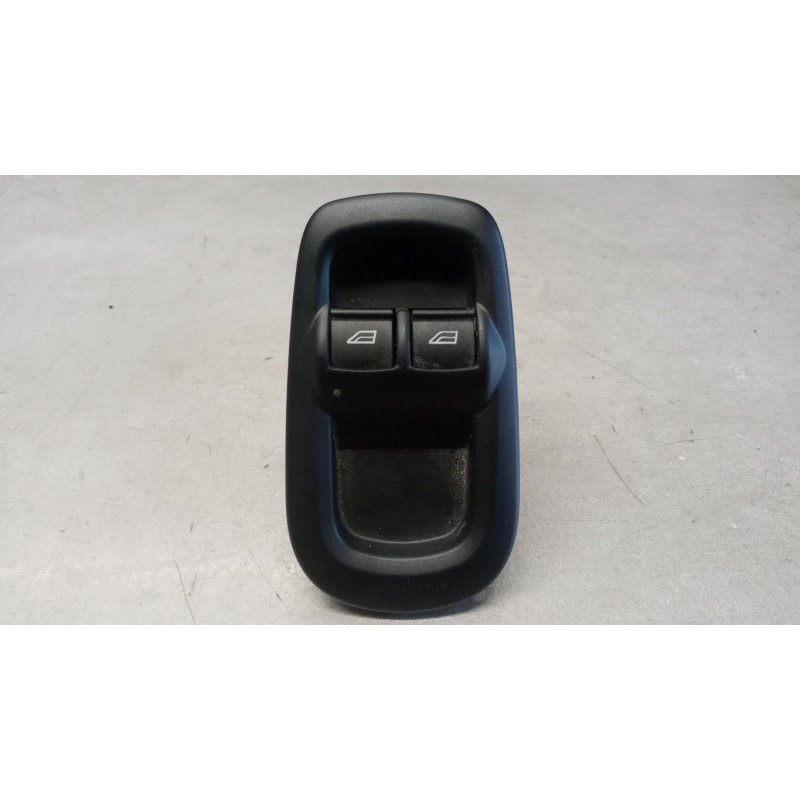 FORD van INTERRUTTORI E PULSANTI ALZAVETRI FORD van Transit 2019> usato