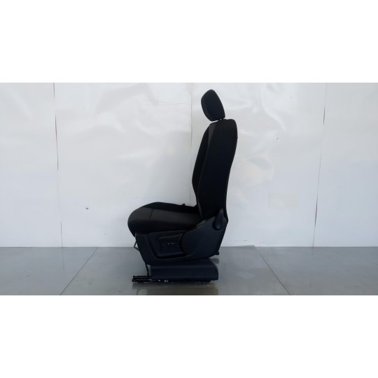 FRONT SEATS OPEL van Combo E 2018> used