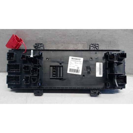 SCATOLA FUSIBILI RENAULT truck T 2014> usato