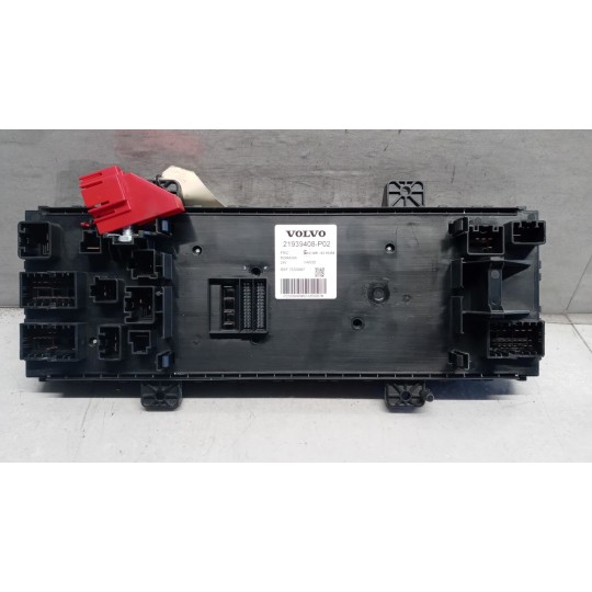 SCATOLA FUSIBILI VOLVO truck FH euro 6 usato