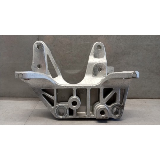 SUPPORTO CAMBIO FORD van Transit 2019> usato