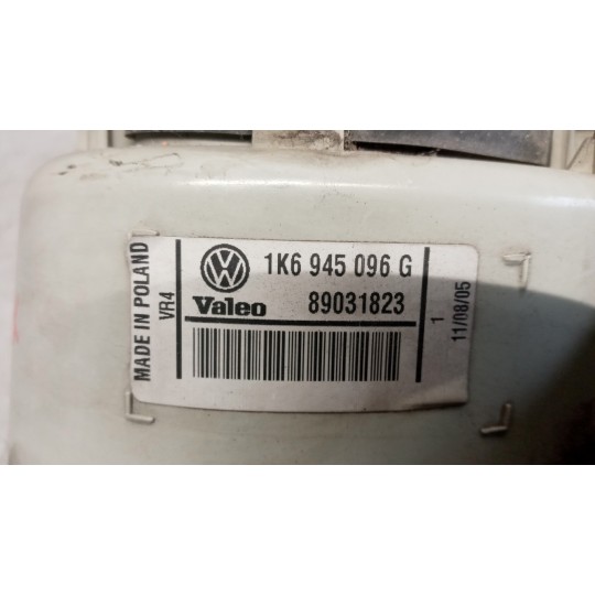 FARO POSTERIORE ESTERNO DESTRO VOLKSWAGEN Golf 5 2003>2008 usato