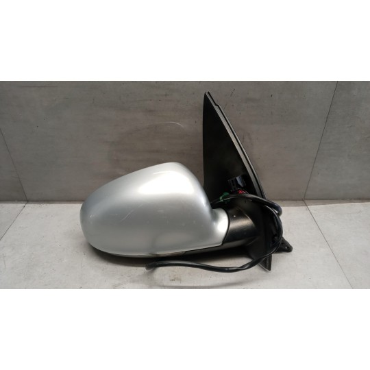 RIGHT ELETRIC REAR-VIEW MIRROR  VOLKSWAGEN Golf 5 2003>2008 used