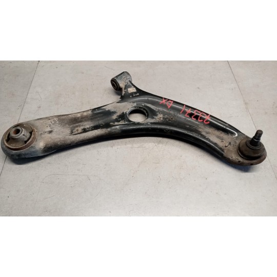 BRACCIO OSCILLANTE ANTERIORE INFERIORE DESTRO HYUNDAI i20 2008>2012 usato
