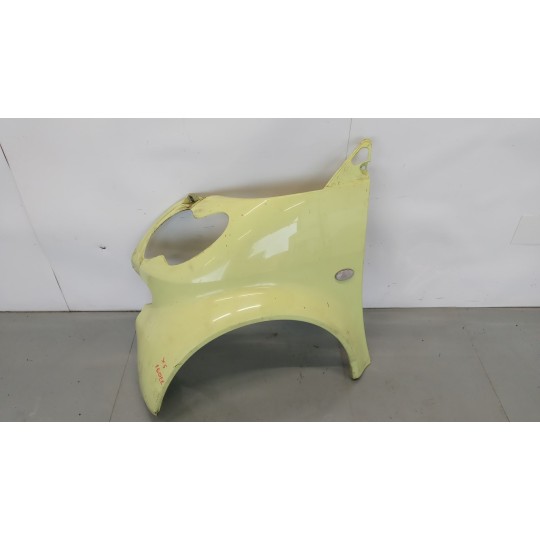 LEFT FRONT MUDGUARD  SMART City Coupé e Cabrio Fourtwo 2003>2007 used