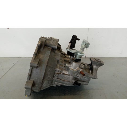 GEARBOXES  VOLKSWAGEN Up 2016> used