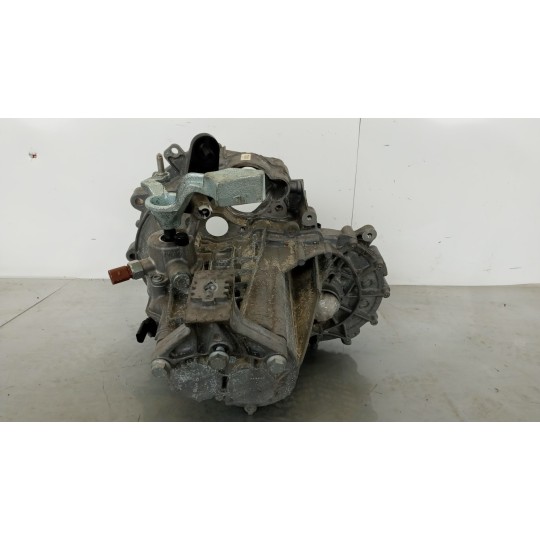 GEARBOXES  VOLKSWAGEN Up 2016> used