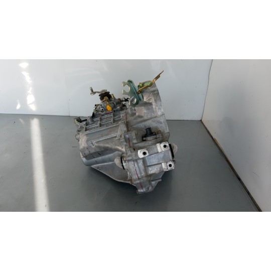GEARBOXES  TOYOTA Yaris 1999>2003 used
