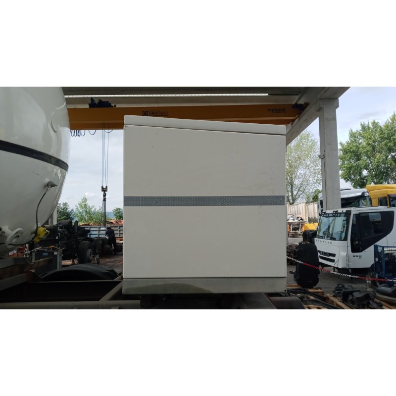 DAF CISTERNA DAF LF usato