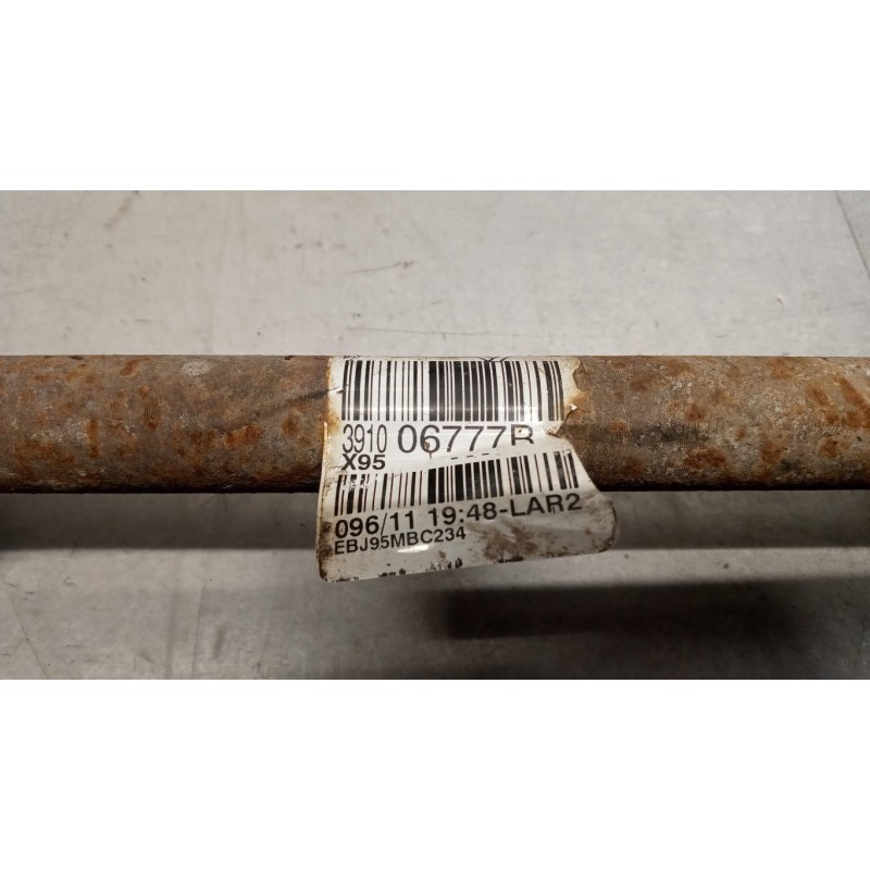 RENAULT SEMIASSE ANTERIORE DESTRO RENAULT Megane 2008>2012 usato