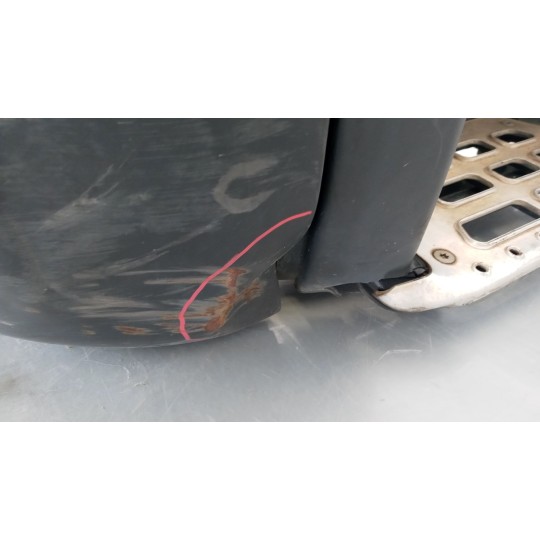 PARAURTI ANTERIORE VOLVO truck FM 7 usato