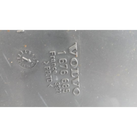 SUCTION DUCT VOLVO truck FM 7 used