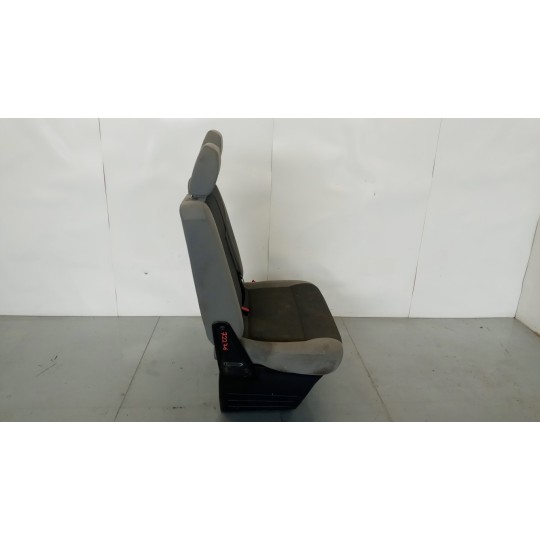 FRONT SEATS VOLKSWAGEN van Trasporter T5 2009>2015 used