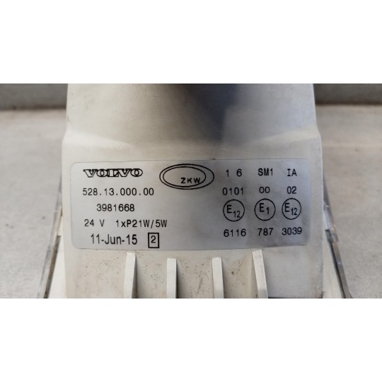 LEFT FRONT INDICATORS VOLVO truck FM 7 used