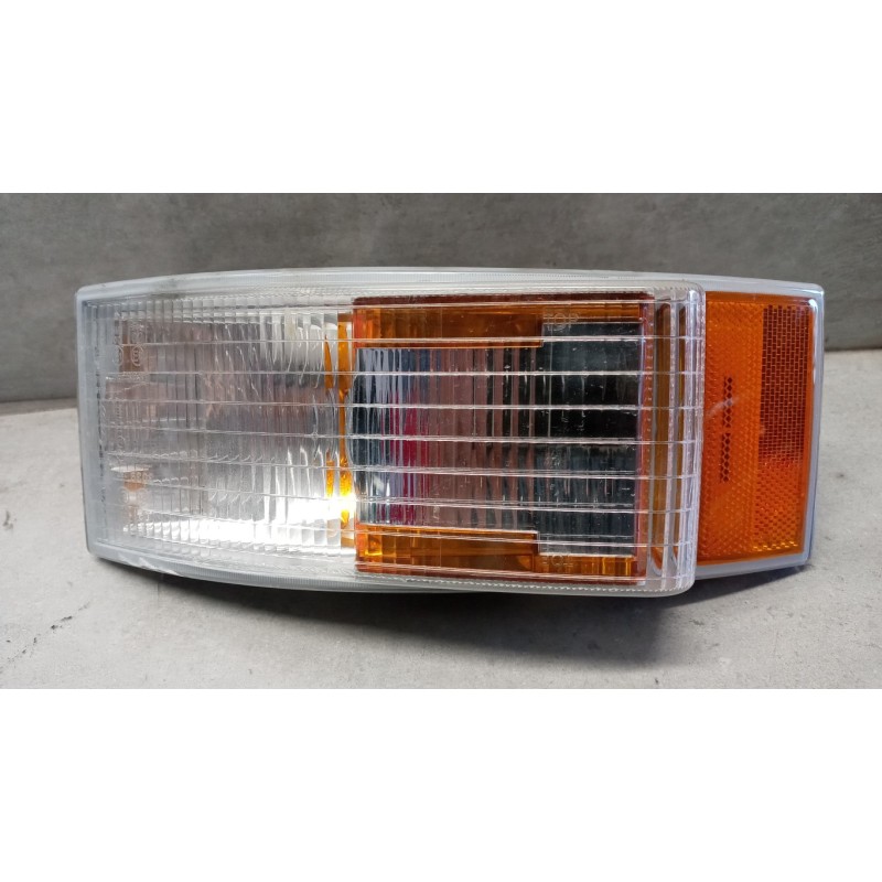 VOLVO truck FRECCIA ANTERIORE SINISTRA VOLVO truck FM 7 usato