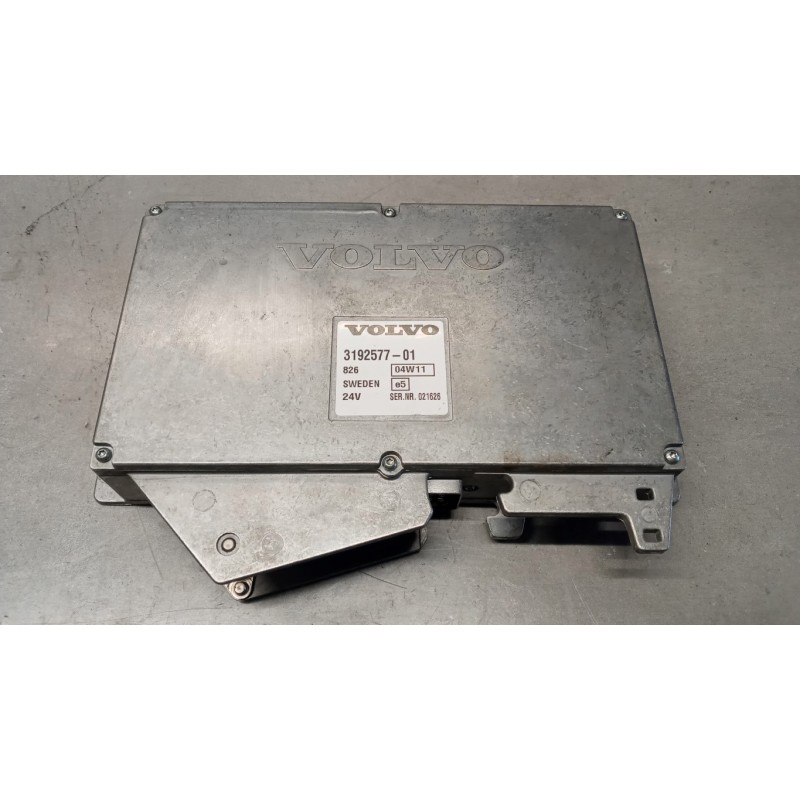 VOLVO truck CENTRALINE VARIE A VOLVO truck FM 7 usato