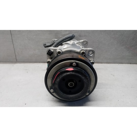 AIR CONDITIONER COMPRESSOR DAF LF used