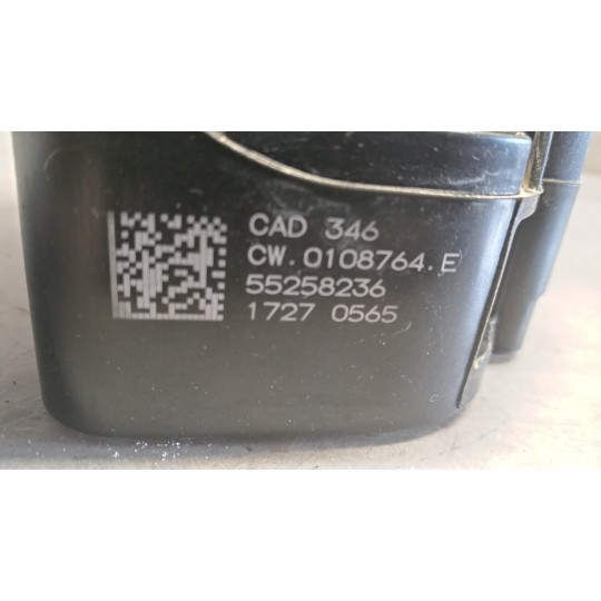 COLLETTORE JEEP Renegade 2014>2018 usato