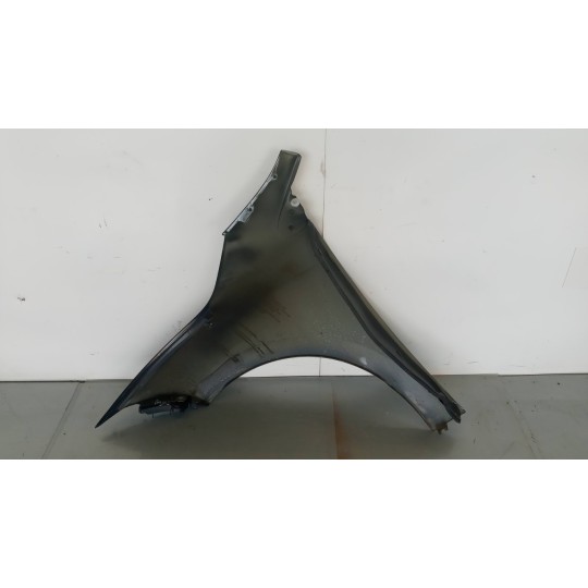 RIGHT FRONT MUDGUARD  RENAULT Megane 2008>2012 used